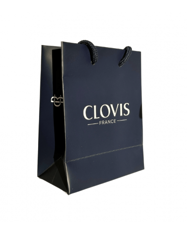 Petit sac noir de 19cm. Sac de marque Clovis, du groupe Charbonneaux-Brabant. Poignées en cordes en coton noir.